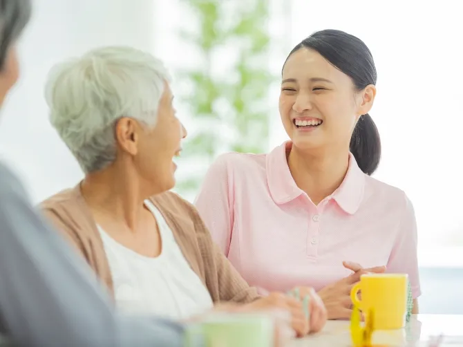 その人らしさを、いつまでも。尊厳を守るやさしい毎日。