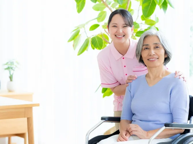 一人ひとりの尊厳を大切に、心穏やかな暮らしを。